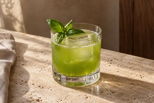 Gin Basil Smash serving suggestion